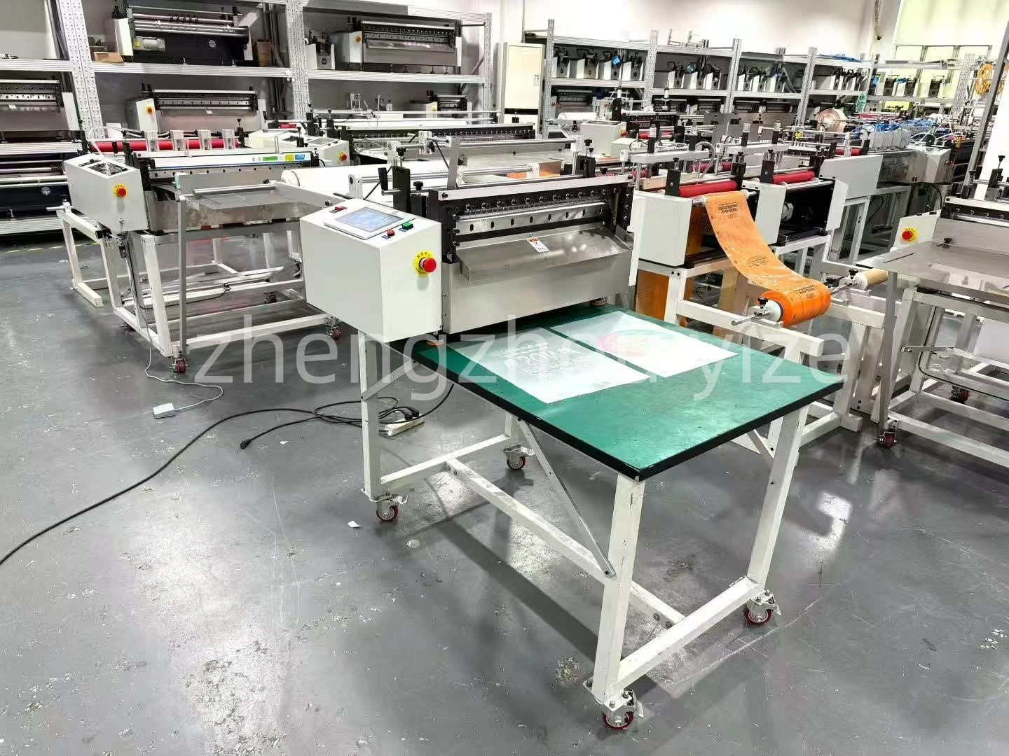product-1440-1080 product-1440-1080